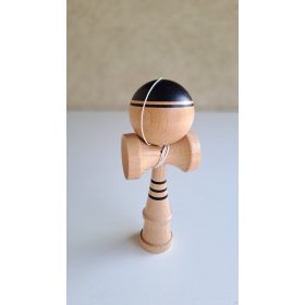 Kendama fekete csíkokkal