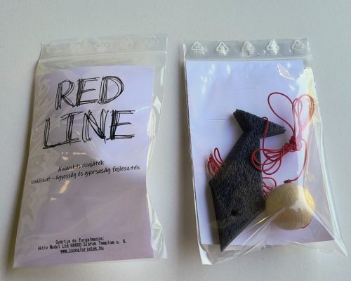 Red Line halacska huzogatós cica ügyességi játék 