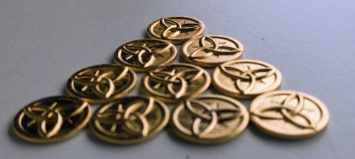 Triqueta aranyérme, szerencspénz