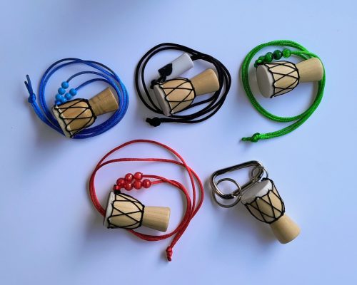 Mini djembe dob kulcstartó, fűggő, nyaklánc