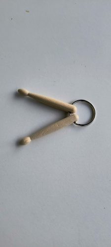 Dobverő kulcstartó