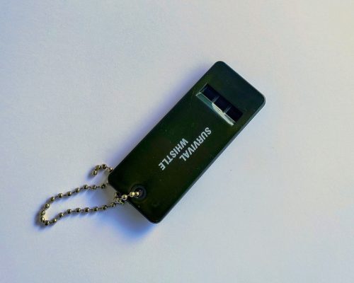 Háromfrekvenciás síp (3 síp egyben)