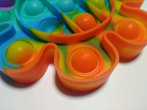Pop It pukkantós stresszoldó játék