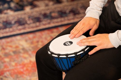 Meinl Djembe  7” (18 cm, szintetikus)  Csapjunk bele!